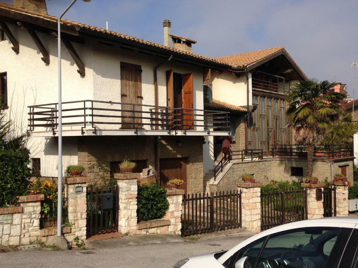 Villa Lilly Falconara Marittima Extérieur photo