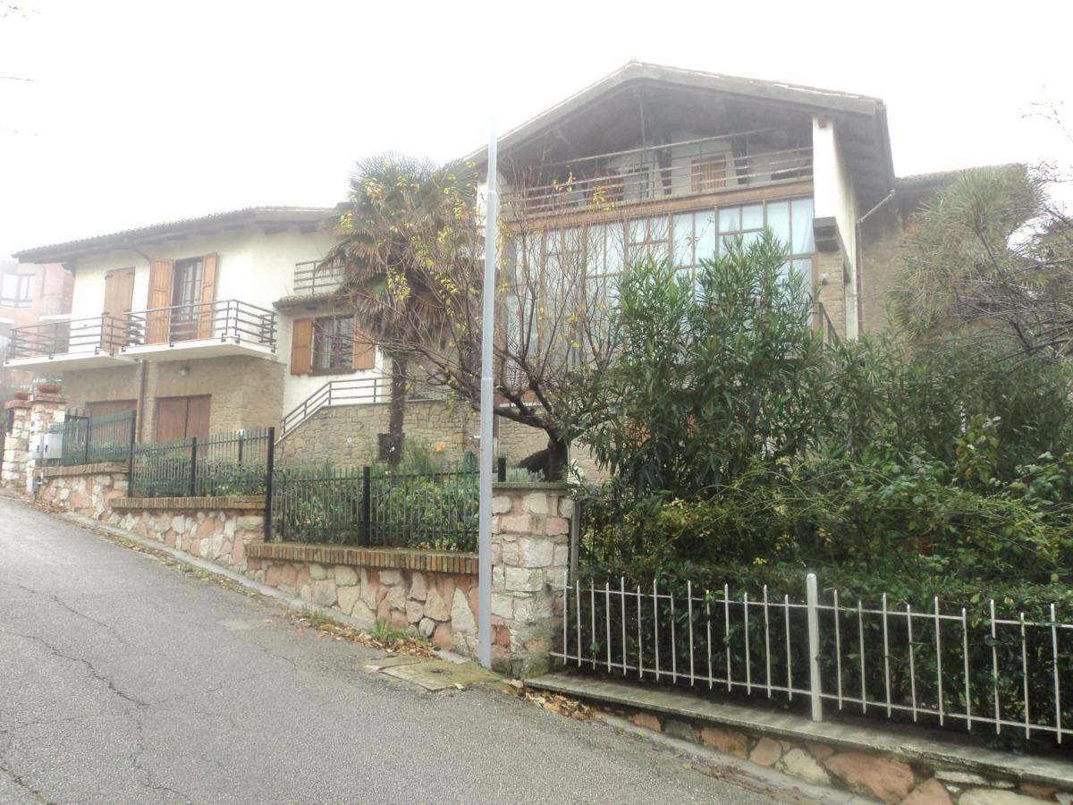 Villa Lilly Falconara Marittima Extérieur photo